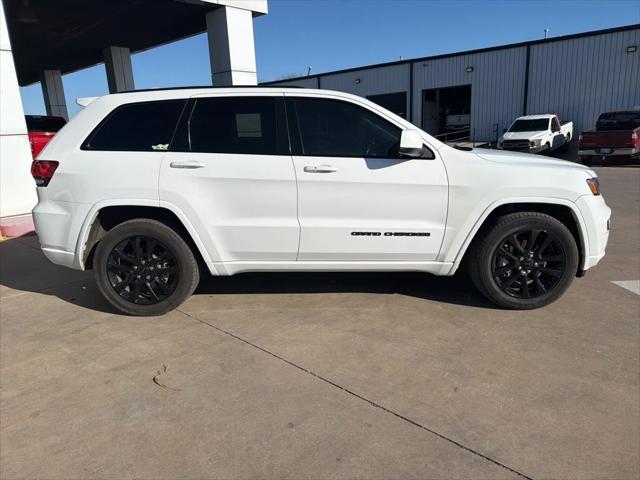 2020 Jeep Grand Cherokee Altitude 4X2 2020 Jeep Grand Cherokee Altitude 4X2