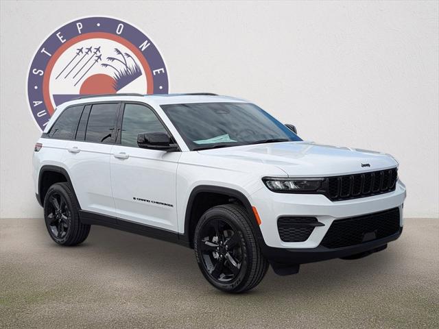 2025 Jeep Grand Cherokee GRAND CHEROKEE ALTITUDE X 4X2