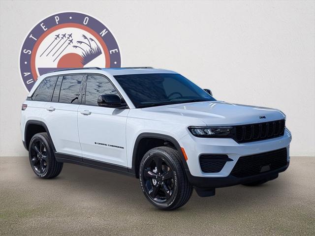 2025 Jeep Grand Cherokee GRAND CHEROKEE ALTITUDE X 4X2