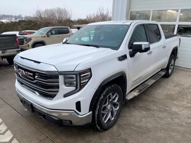 2023 GMC Sierra 1500 4WD Crew Cab Short Box SLT 2023 GMC Sierra 1500 4WD Crew Cab Short Box SLT