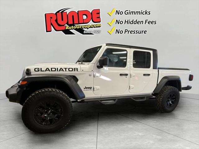 2020 Jeep Gladiator Sport S 4X4 2020 Jeep Gladiator Sport S 4X4
