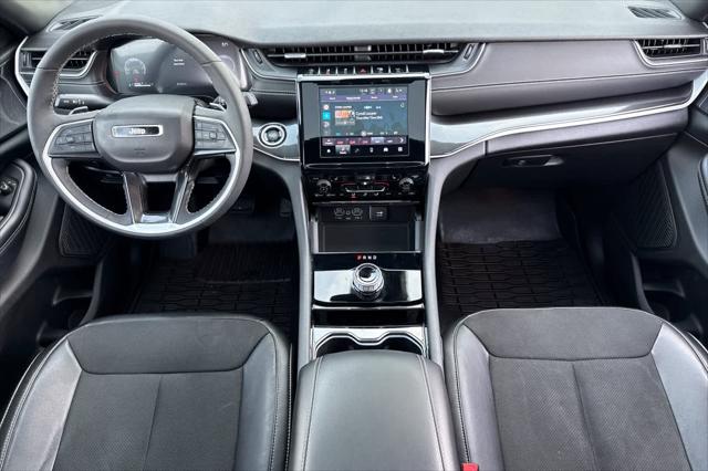 2023 Jeep Grand Cherokee Altitude 4x4 2023 Jeep Grand Cherokee Altitude 4x4