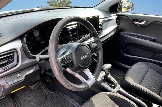 2023 Kia Rio LX 2023 Kia Rio LX