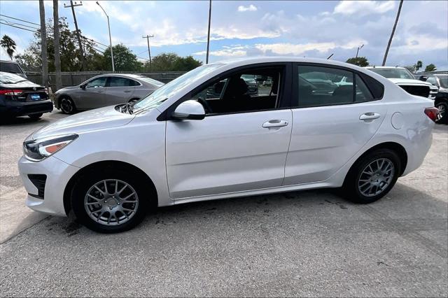 2023 Kia Rio LX 2023 Kia Rio LX