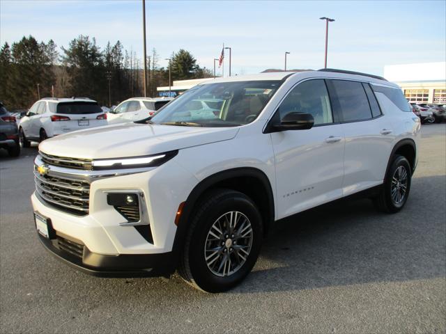 2025 Chevrolet Traverse AWD LT