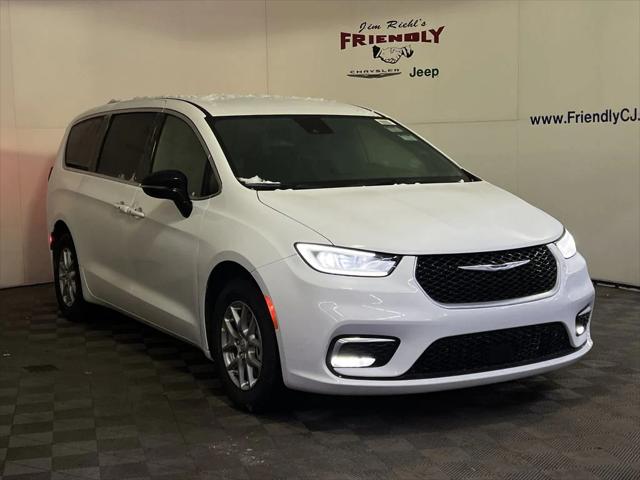 2026 Chrysler Pacifica PACIFICA SELECT