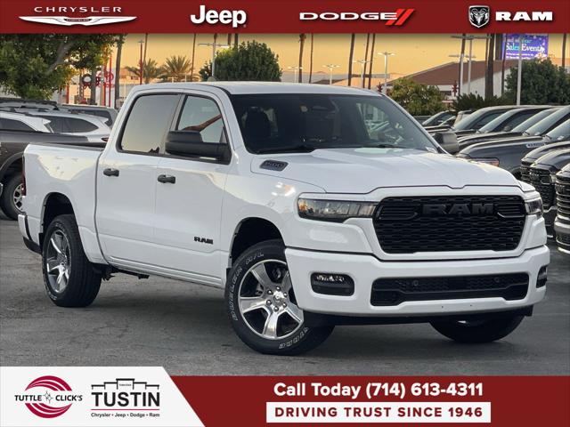 2026 RAM Ram 1500 RAM 1500 EXPRESS CREW CAB 4X2 57 BOX