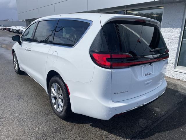2026 Chrysler Pacifica PACIFICA SELECT AWD