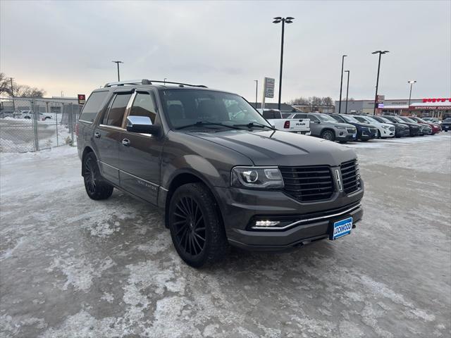 2015 Lincoln Navigator Base