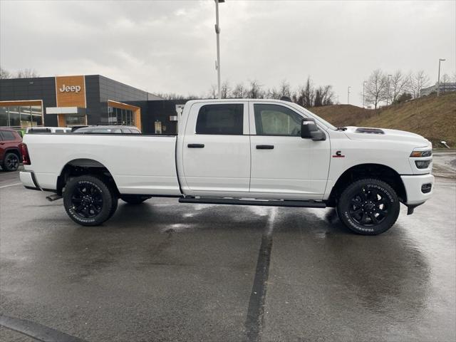 2026 RAM Ram 2500 RAM 2500 BLACK EXPRESS CREW CAB 4X4 8 BOX 2026 RAM Ram 2500 RAM 2500 BLACK EXPRESS CREW CAB 4X4 8 BOX
