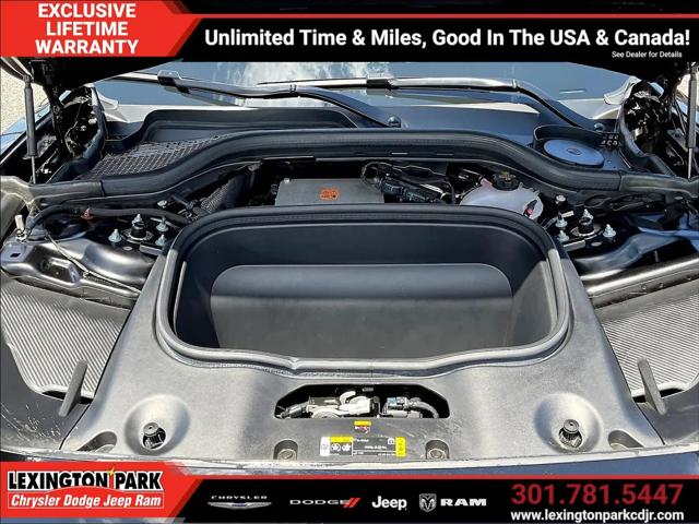2025 Dodge Charger Daytona Scat Pack AWD