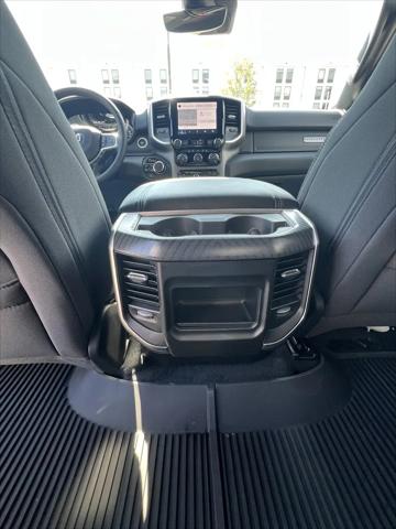 2025 Ram 1500 Big Horn Crew Cab 4x4 5'7" Box