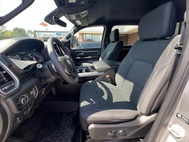 2025 Ram 1500 Big Horn Crew Cab 4x4 5'7" Box
