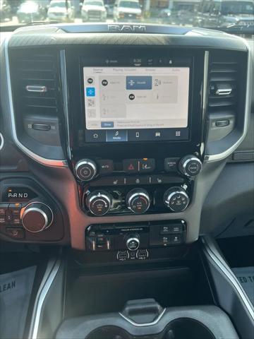 2025 Ram 1500 Big Horn Crew Cab 4x4 5'7" Box