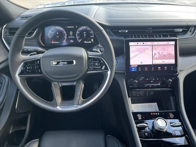 2025 Jeep Grand Cherokee L Overland 4x4