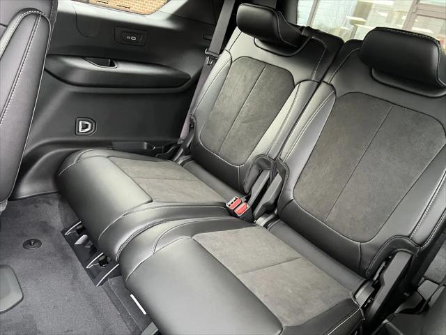 2025 Jeep Grand Cherokee L Altitude X 4x4