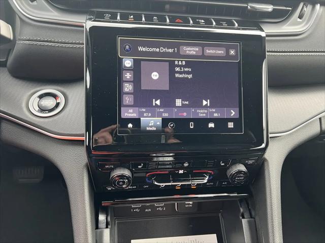 2025 Jeep Grand Cherokee L Altitude X 4x4