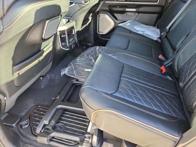 2026 Ram 1500 Tungsten Crew Cab 4x4 5'7" Box