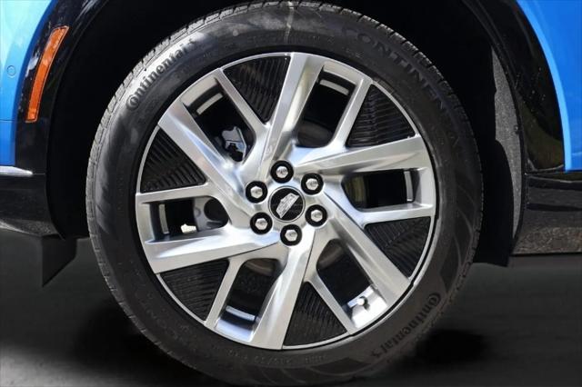 2026 Cadillac iQ Luxury