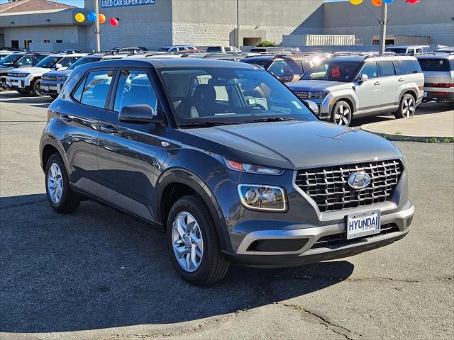 2026 Hyundai Venue SE