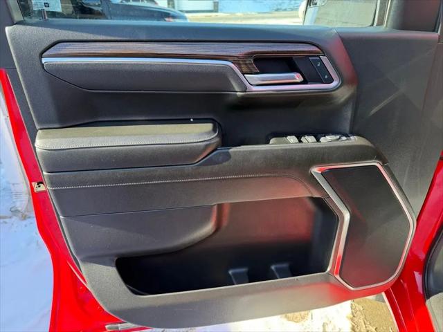2025 Chevrolet Silverado 1500 4WD Crew Cab Standard Bed LT