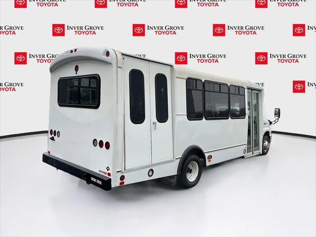 2017 Ford E-450 Cutaway E-450