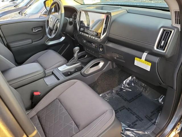 2026 Nissan Frontier Crew Cab SV 4x2