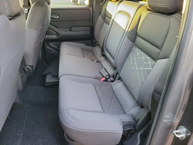 2026 Nissan Frontier Crew Cab SV 4x2