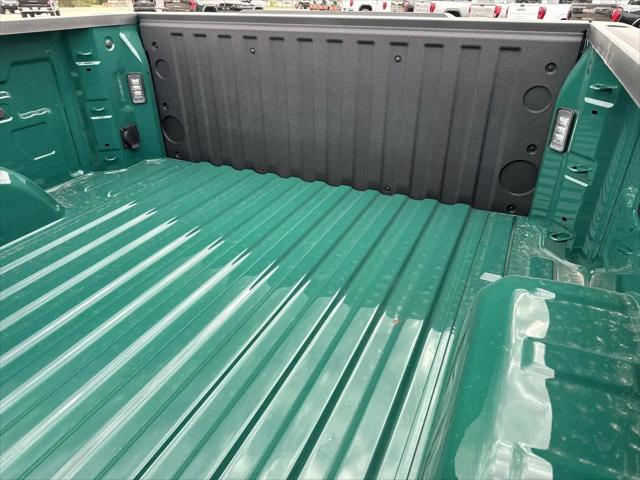 2026 GMC Sierra 1500 Crew Cab, Short Bed, SLE, 4WD