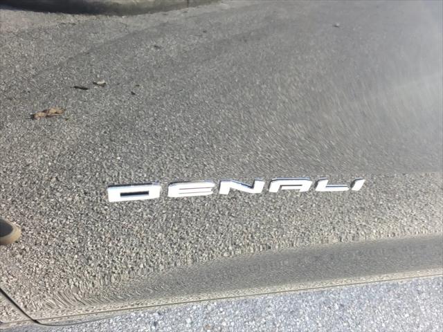 2026 GMC Acadia Denali FWD