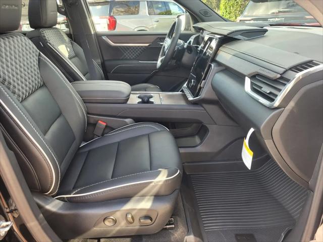 2026 GMC Acadia Denali FWD