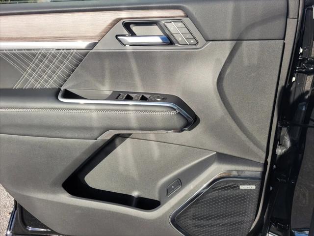 2026 GMC Acadia Denali FWD