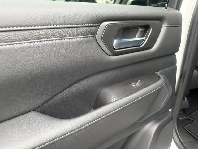 2026 Nissan Armada SV