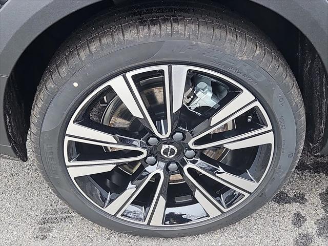 2026 Volvo V60 Cross Country Ultra, B5 AWD Gas (mild hybrid)