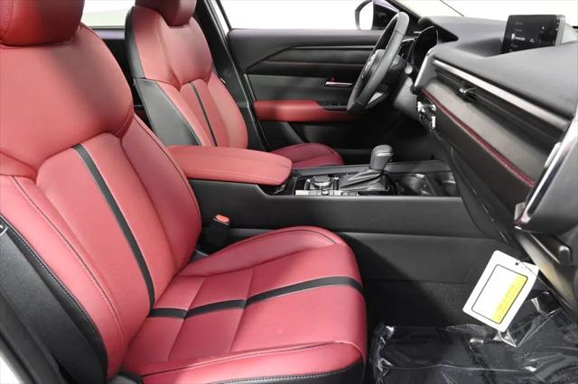 2026 Mazda CX-50 Hybrid Premium Plus