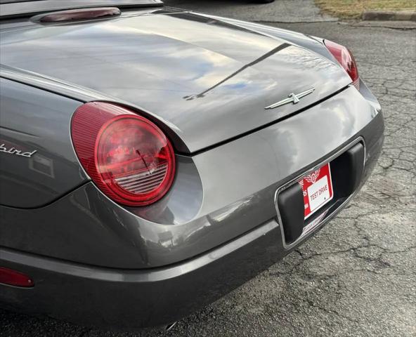 2003 Ford Thunderbird Deluxe