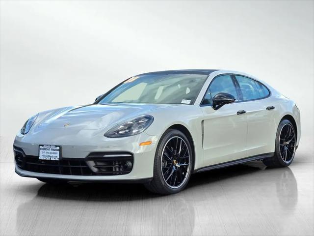 2023 Porsche Panamera Platinum Edition