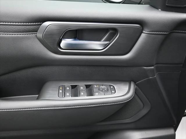 2026 Nissan Armada SV