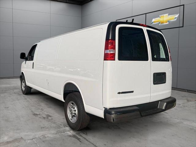 2025 Chevrolet Express Cargo Van RWD 3500 Extended Wheelbase WT