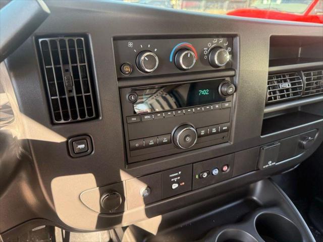 2025 Chevrolet Express Cargo Van RWD 3500 Extended Wheelbase WT