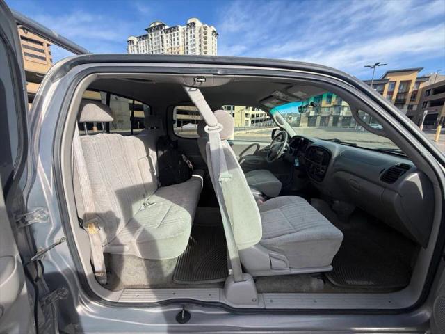 2002 Toyota Tundra SR5 V8