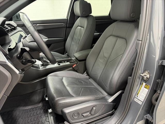 2020 Audi Q3 Premium 45 TFSI quattro Tiptronic