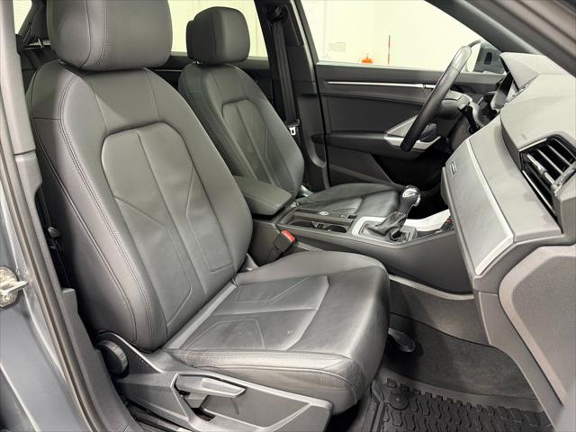 2020 Audi Q3 Premium 45 TFSI quattro Tiptronic