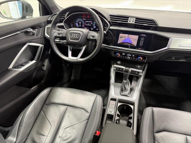 2020 Audi Q3 Premium 45 TFSI quattro Tiptronic