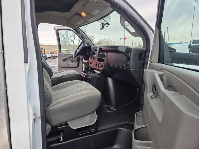 2023 Chevrolet Express Cutaway Work Van