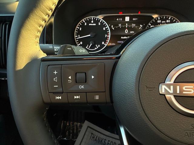 2025 Nissan Pathfinder SL FWD