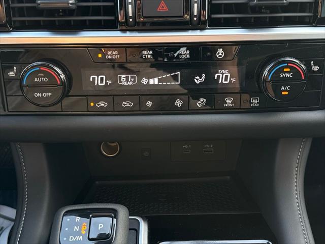 2025 Nissan Pathfinder SL FWD