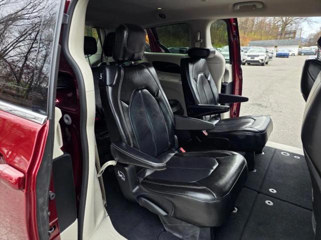 2021 Chrysler Voyager LXI