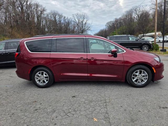 2021 Chrysler Voyager LXI