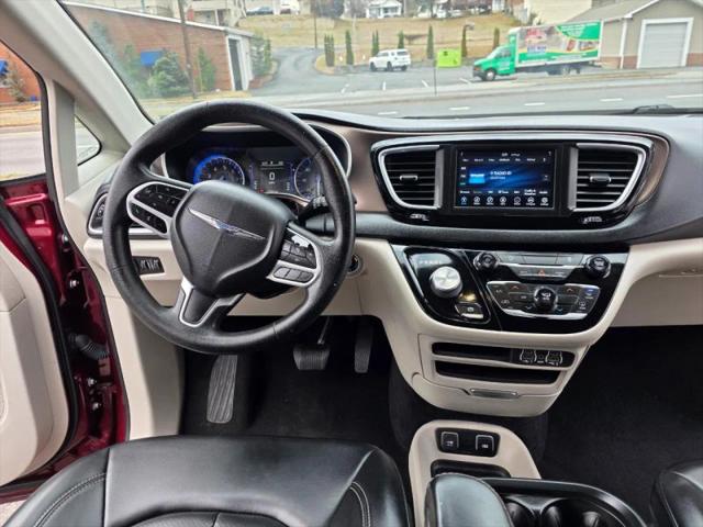 2021 Chrysler Voyager LXI